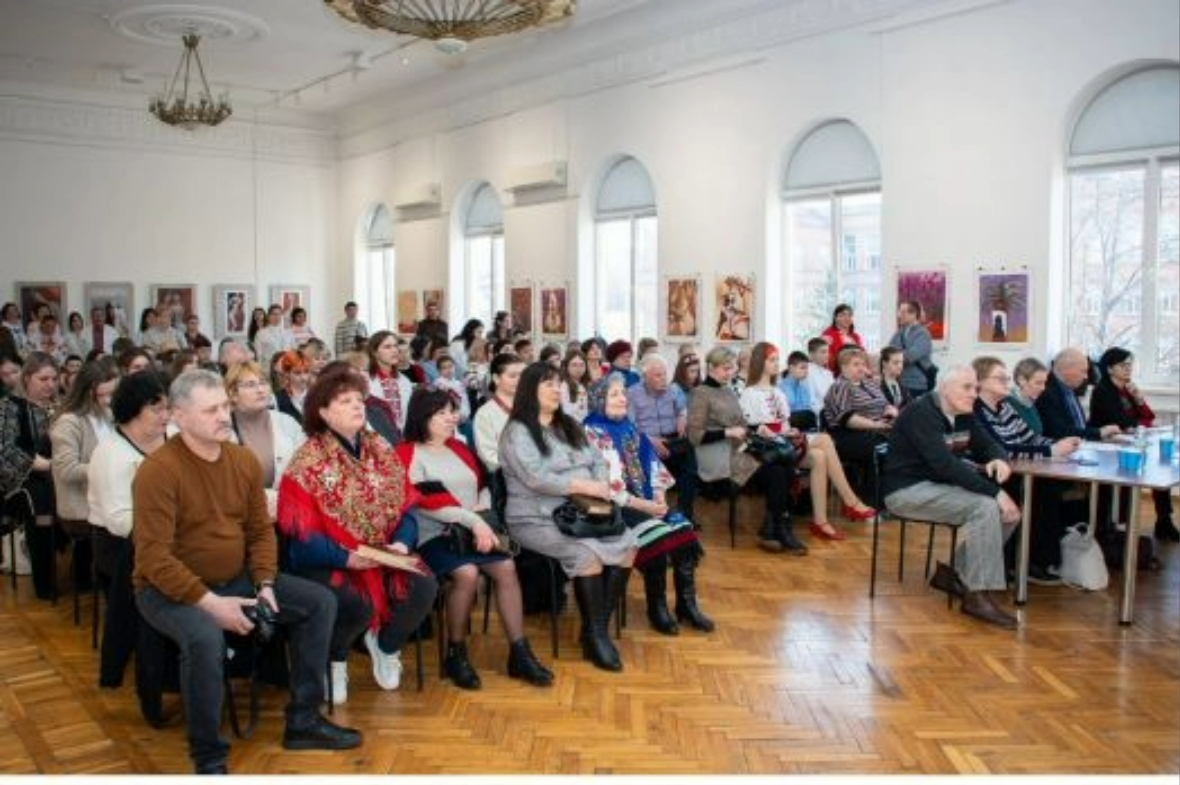 «Ми – з України»: на Черкащині відбулися обласні сценічні читання до річниці Тараса Шевченка