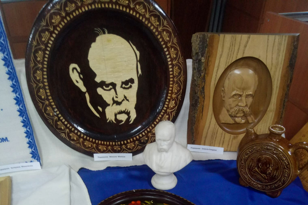 У Смілі відкрили виставку до річниці з дня народження Тараса Шевченка