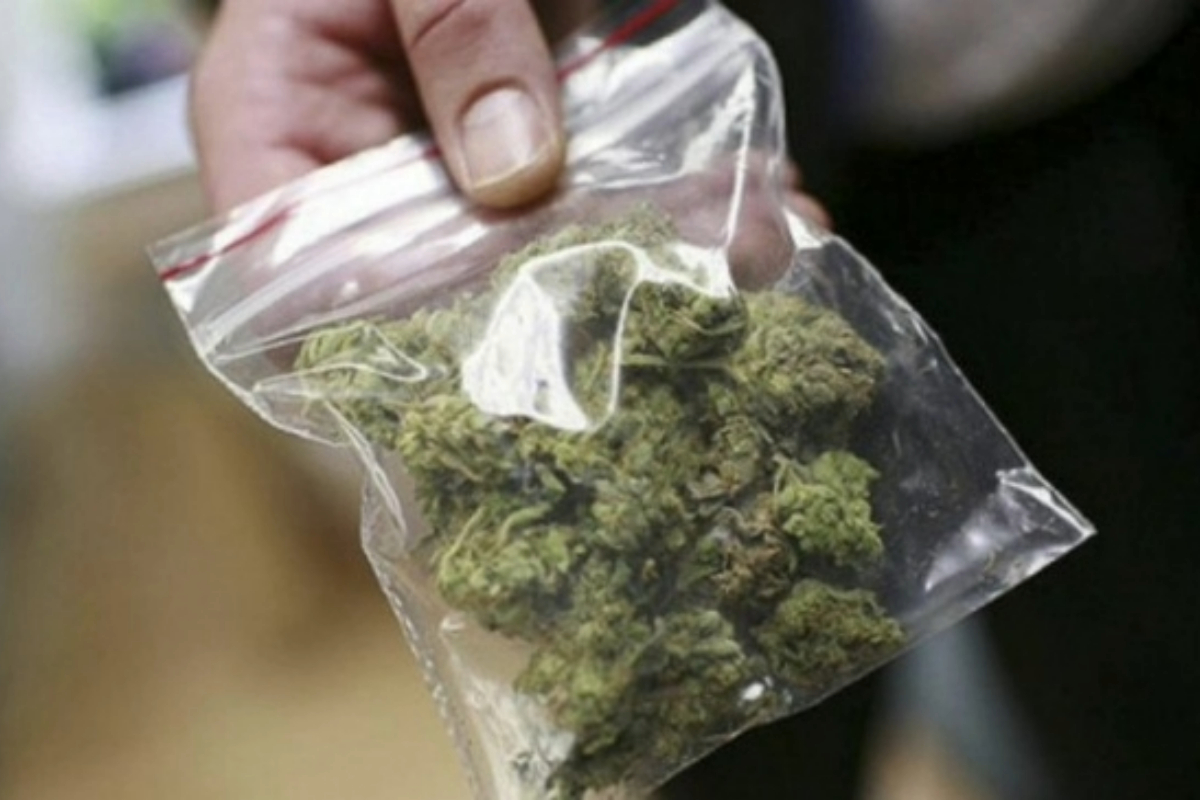 У Смілі викрили чоловіка за збут канабісу