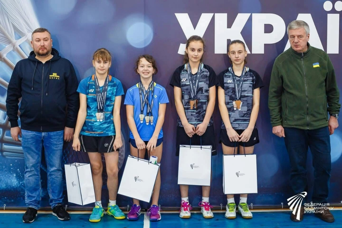 Юна спортсменка з Черкащини здобула два срібла на чемпіонаті України з бадмінтону