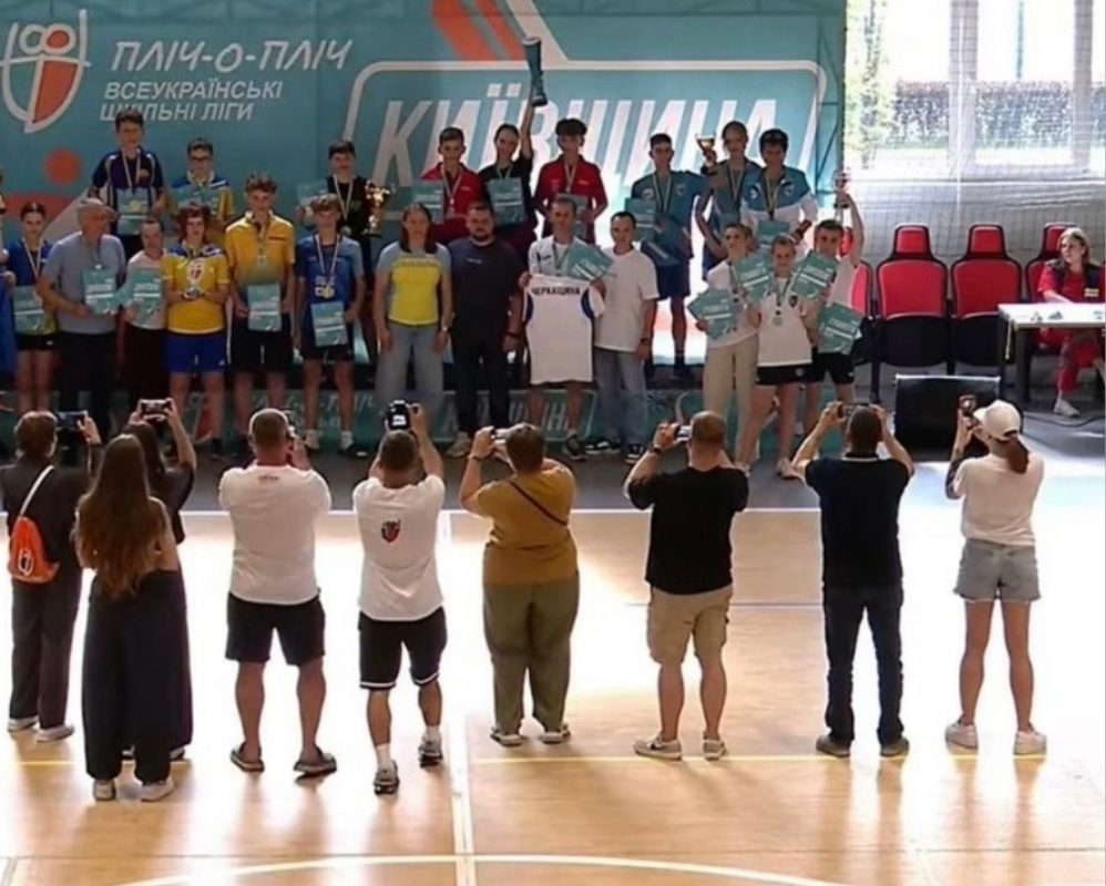 Школярі з Уманщини стали чемпіонами України з настільного тенісу
