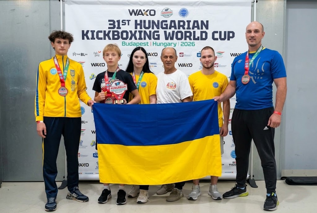 Черкаські кікбоксери вибороли 8 медалей на Кубку світу