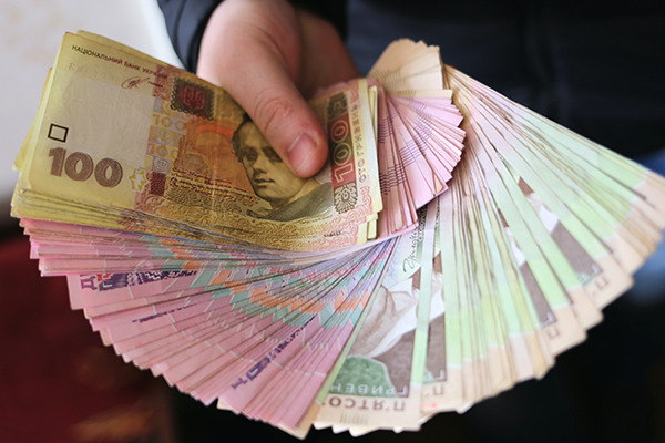 На Черкащині 8 дітям через суд мають виплатити майже 150 тис грн
