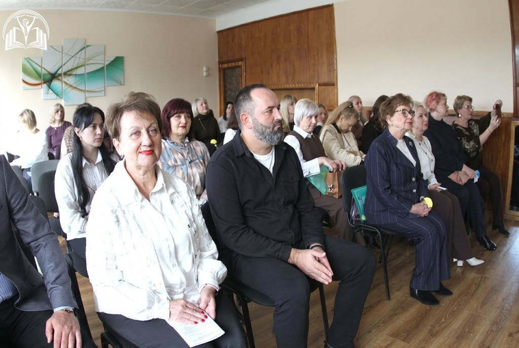 У Смілі освітяни Черкащини обмінялися досвідом інклюзивного навчання